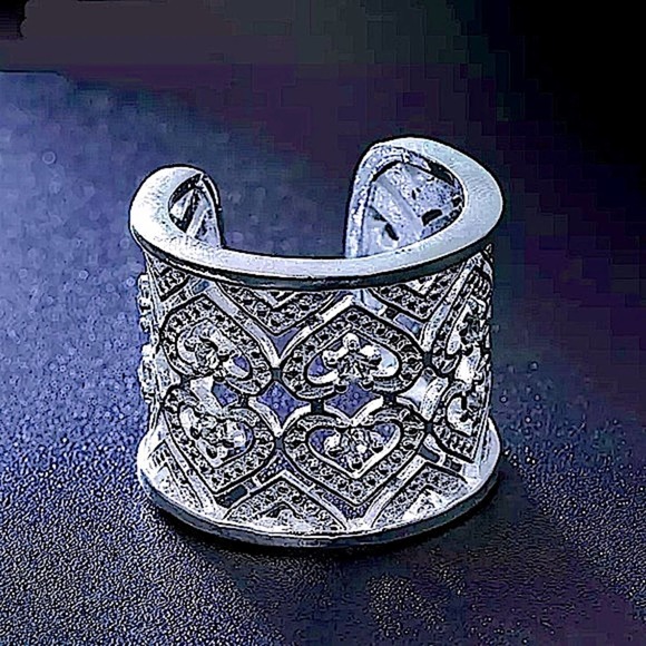 NEW STERLING SILVER WIDE BAND ZIRCONIA HEART CUFF RING - Picture 3 of 12